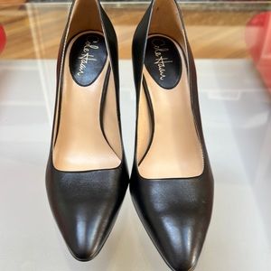 New Cole Haan black leather pumps